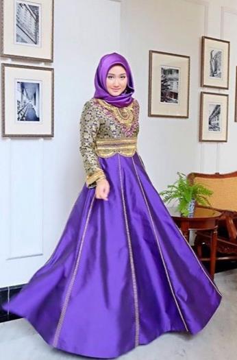 Model Baju Terbaru Wanita Muslim